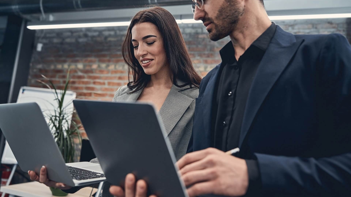 demo-corporate-main-slider-03